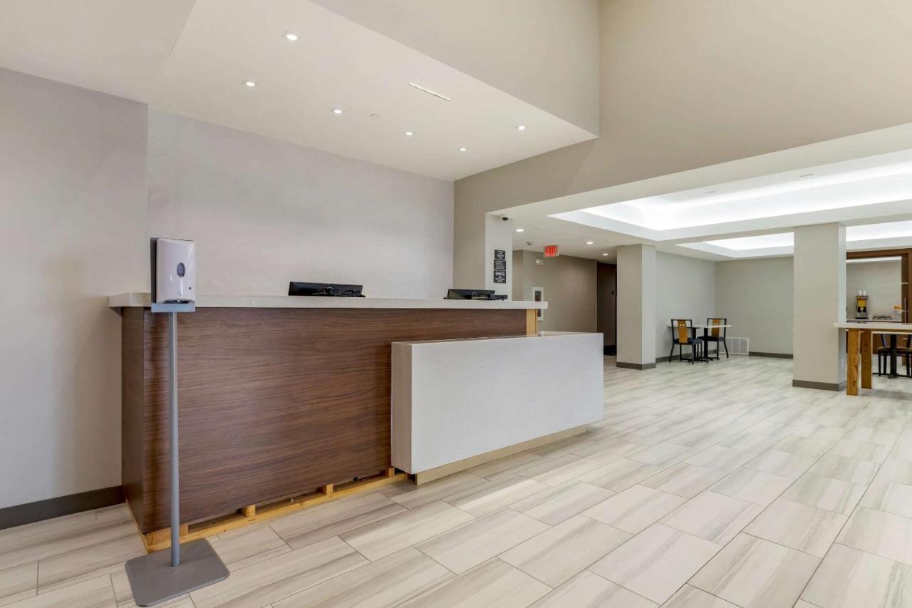 Comfort Inn & Suites 马斯科吉 外观 照片
