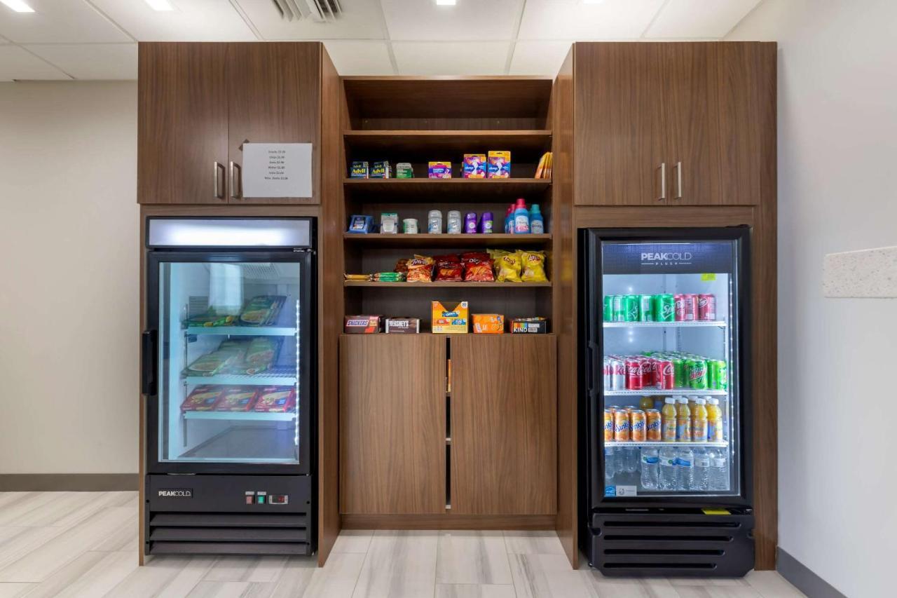 Comfort Inn & Suites 马斯科吉 外观 照片