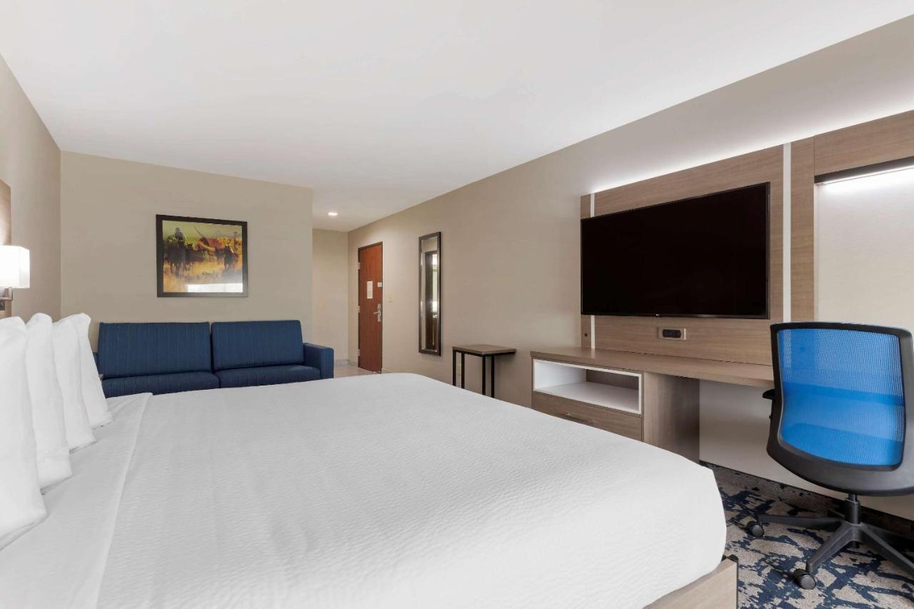 Comfort Inn & Suites 马斯科吉 外观 照片