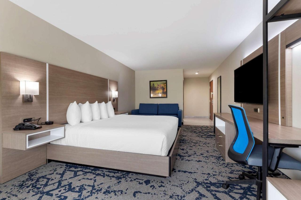 Comfort Inn & Suites 马斯科吉 外观 照片