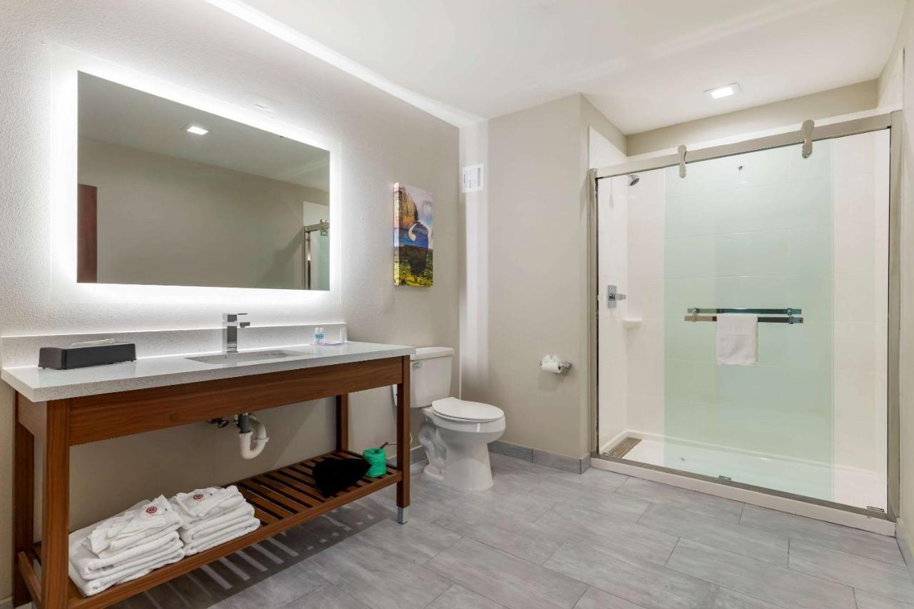 Comfort Inn & Suites 马斯科吉 外观 照片